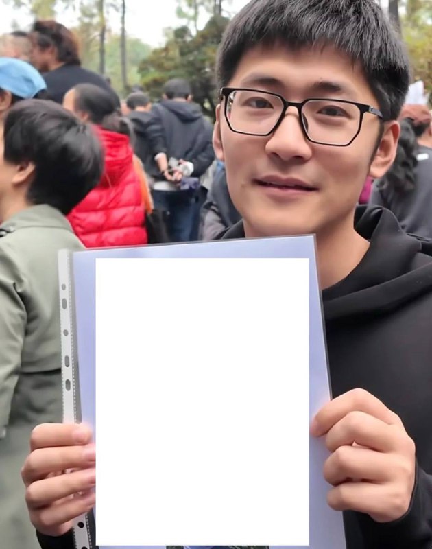 tim这个人就是太单纯，虽然名字都是tim，但tim和tim之间亦有不同直接p成纯白的 不就没人敢切片了吗🐶