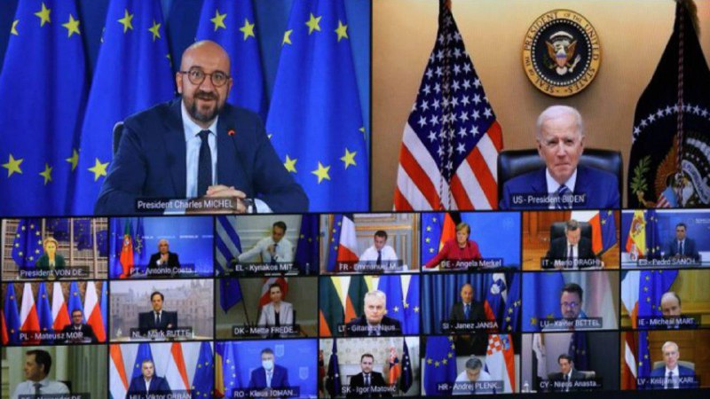 这张图好喜感哈哈哈哈（暗示只有一个人的背景是草台班子是吧